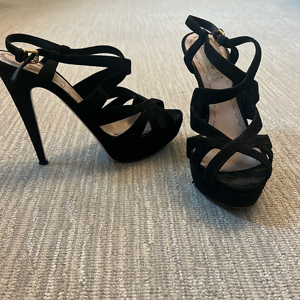 MIU MIU black suede strappy sandal